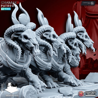 God-Queen on Chariot, resin miniature, 28mm heroic scale unpainted resin, view 5