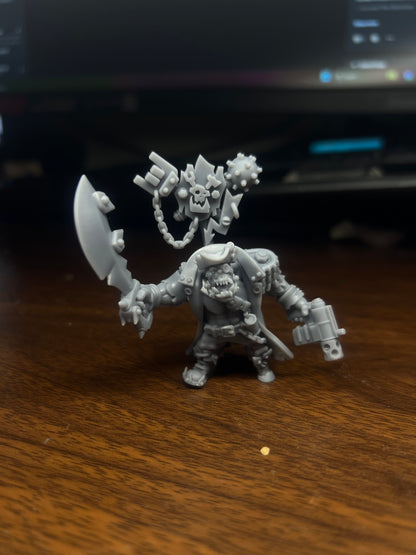 Orks Kapn Blaaady Beard, proxy miniature, 28mm heroic scale unpainted resin