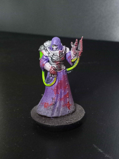 Battle Sisters Lifeline Sister, proxy miniature, 28mm heroic scale unpainted resin, view 4