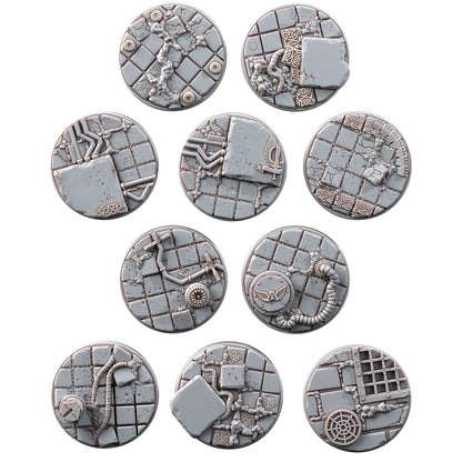 Hooded Knights Militum 32Mm Bases (10 Units), resin miniature bases, squad, 28mm heroic scale unpainted resin, view 2