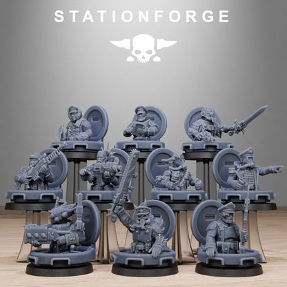 Imperial Army Tank Commanders, proxy miniature, 28mm heroic scale unpainted resin