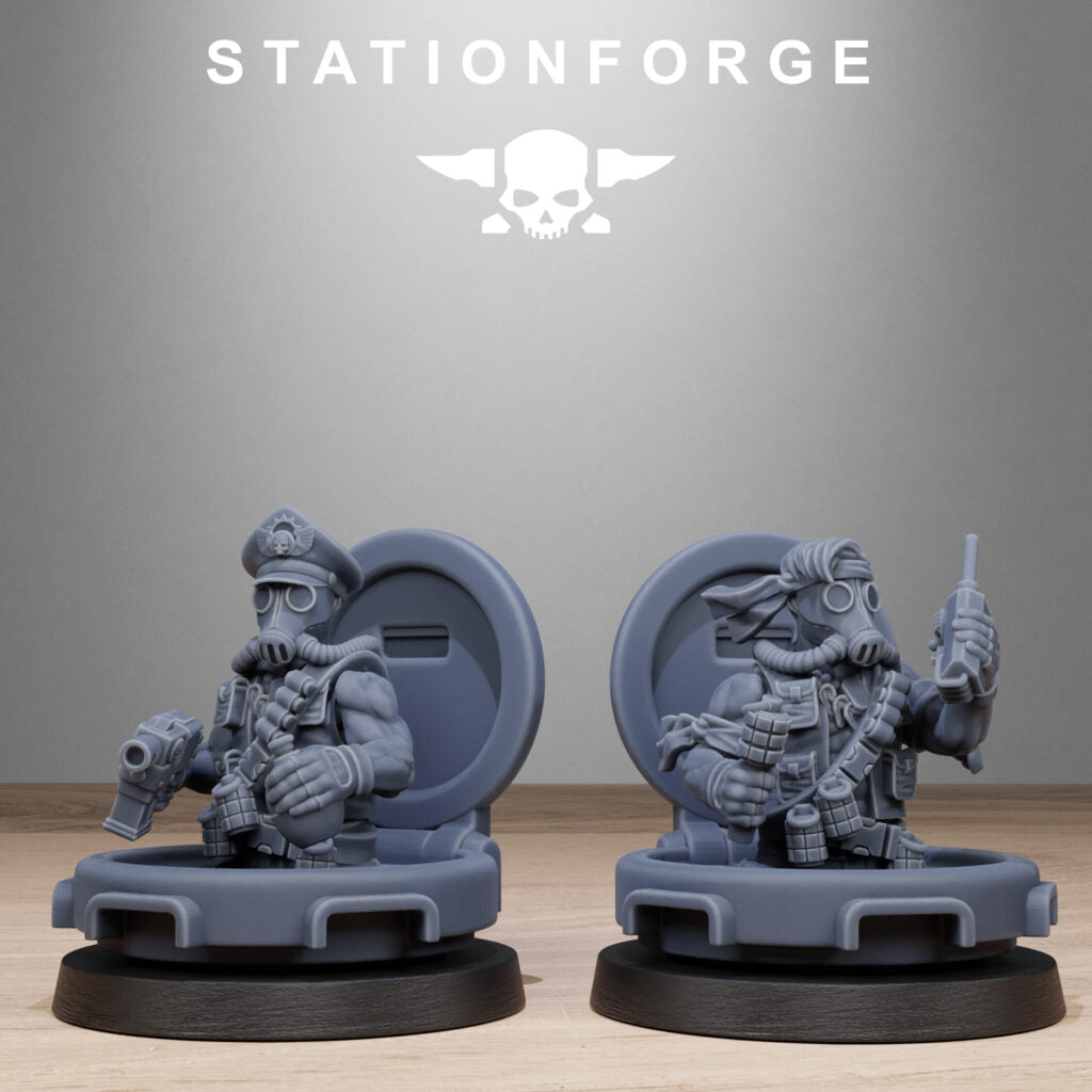 Imperial Army Tank Commanders, proxy miniature, 28mm heroic scale unpainted resin, view 5