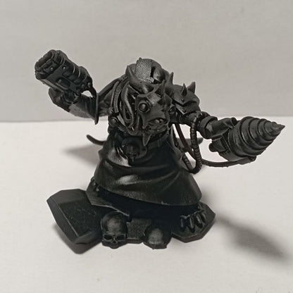 Tech Priests Shift Supervisor, proxy miniature, 28mm heroic scale unpainted resin, view 7