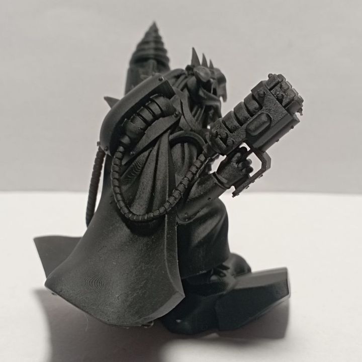 Tech Priests Shift Supervisor, proxy miniature, 28mm heroic scale unpainted resin, view 9