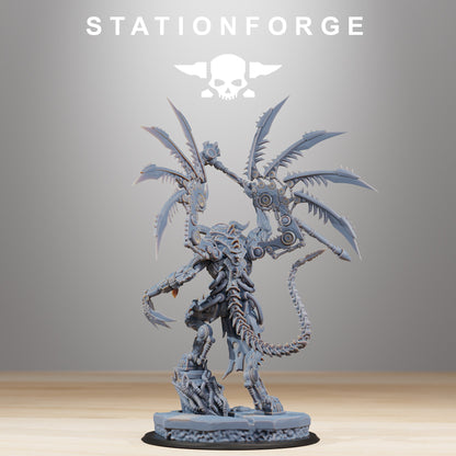 Tech Priests Pythonicus Archon, proxy miniature, character, 28mm heroic scale unpainted resin, view 2