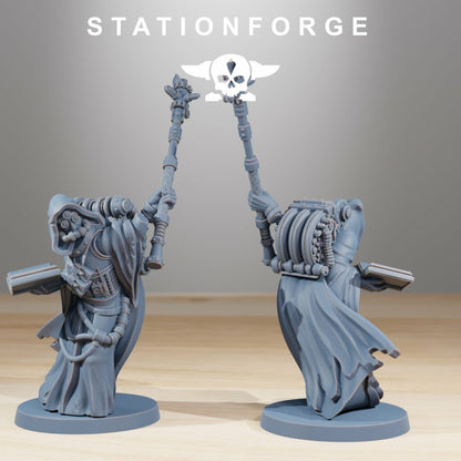 Tech Priests Scavenger Cultist With Staff, proxy miniature, 28mm heroic scale unpainted resin, view 2