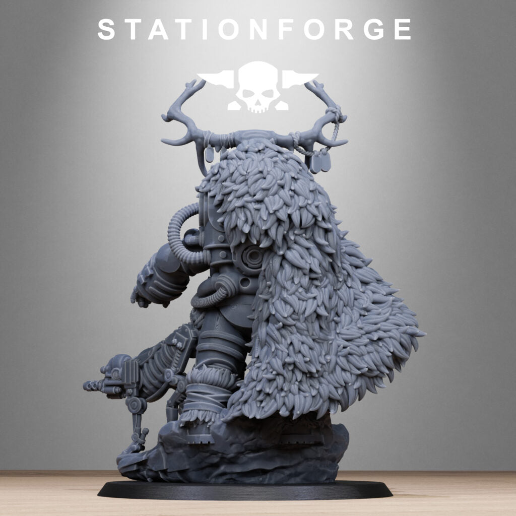 Tech Priests Druid, proxy miniature, 28mm heroic scale unpainted resin, view 8
