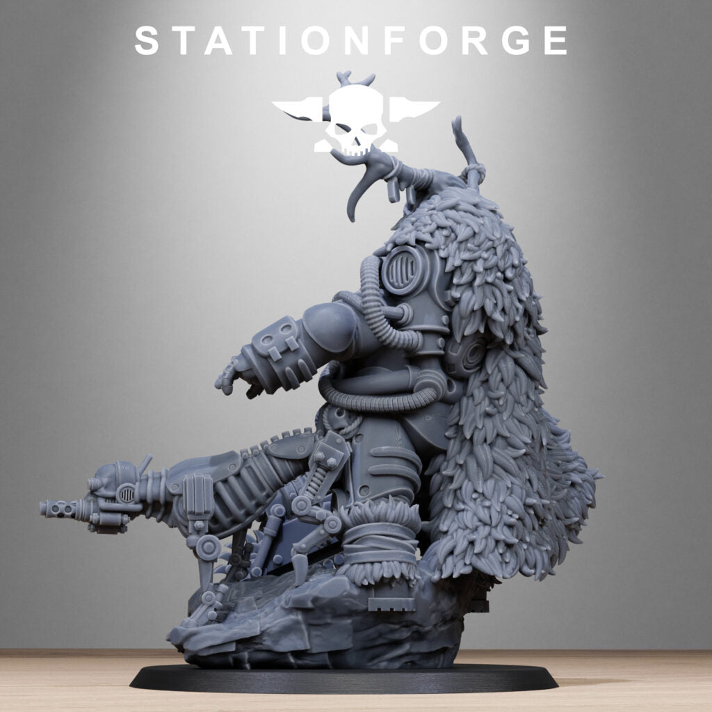 Tech Priests Druid, proxy miniature, 28mm heroic scale unpainted resin, view 9