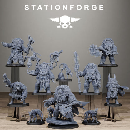 Tech Priests Vernaxers, proxy miniature, 28mm heroic scale unpainted resin, view 3