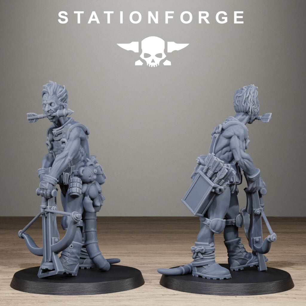 Tech Priests Techno Savages Scrap Tribers, proxy miniature, 28mm heroic scale unpainted resin, view 3