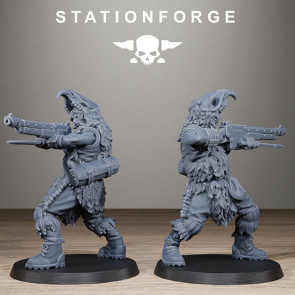 Tech Priests Techno Savages Scrap Tribers, proxy miniature, 28mm heroic scale unpainted resin, view 5