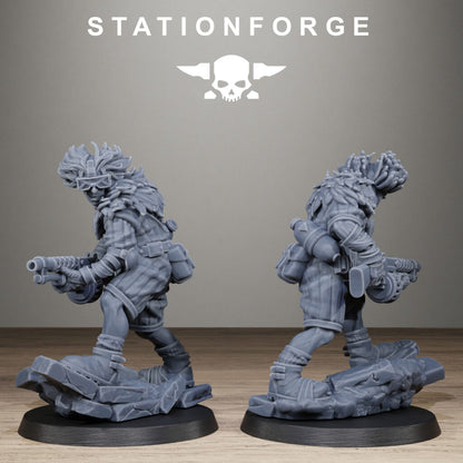 Tech Priests Techno Savages Scrap Tribers, proxy miniature, 28mm heroic scale unpainted resin, view 10