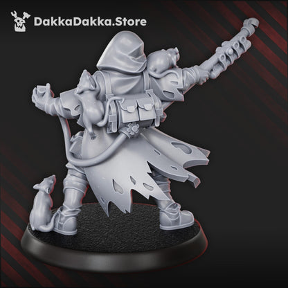 Imperial Army Kayla The Pied Piper, proxy miniature, 28mm heroic scale unpainted resin, view 4
