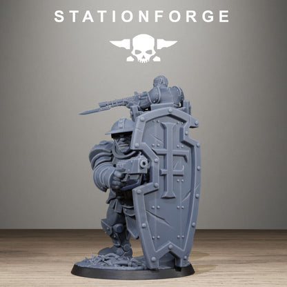 Imperial Army Royal Guard Shield Bearer, proxy miniature, infantry, 28mm heroic scale unpainted resin, view 3