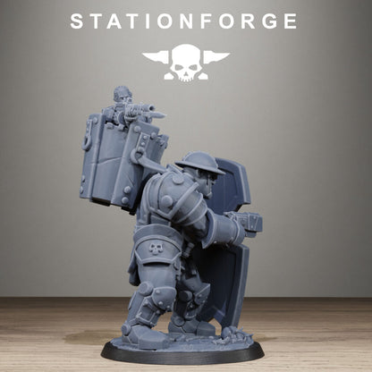 Imperial Army Royal Guard Shield Bearer, proxy miniature, infantry, 28mm heroic scale unpainted resin, view 7