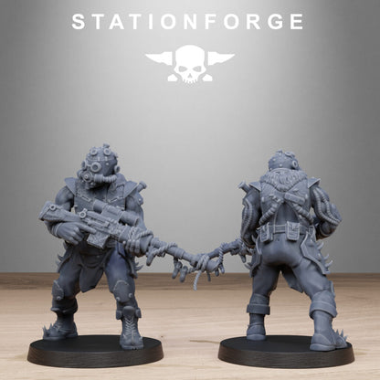 Dark Space Knights Guard Spikers, proxy miniature, infantry, 28mm heroic scale unpainted resin, view 3