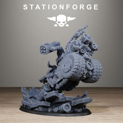 Orks Biker Boss Da Fastkrusha, proxy miniature, character, 28mm heroic scale unpainted resin, view 4
