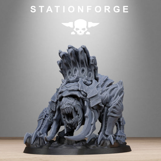 Bio Swarm Beast, proxy miniature, monster, 28mm heroic scale unpainted resin