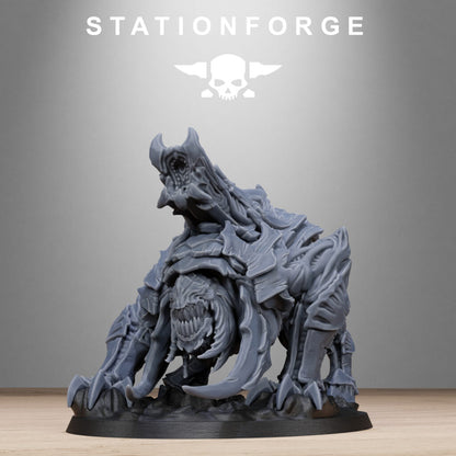 Bio Swarm Beast, proxy miniature, monster, 28mm heroic scale unpainted resin, view 3