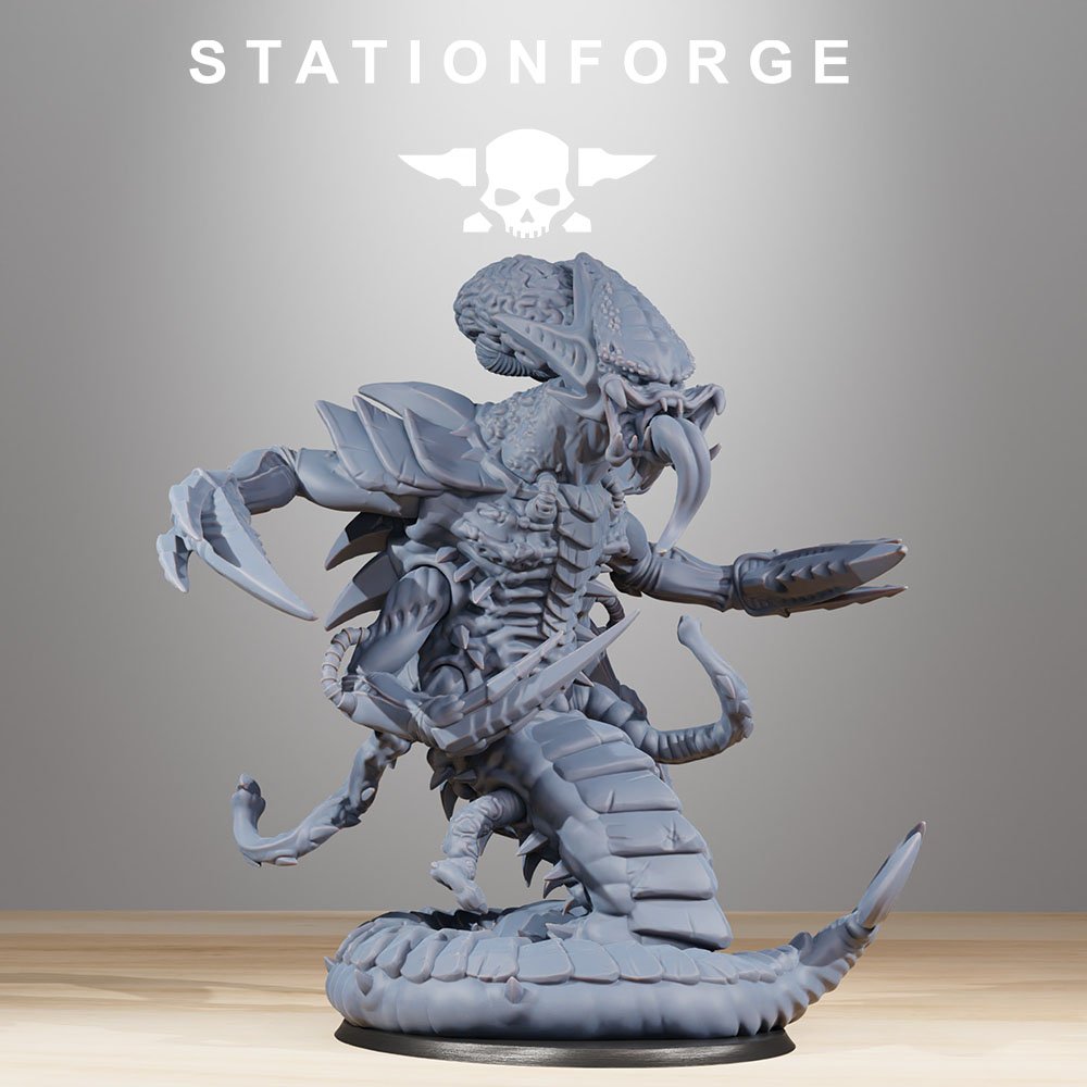Bio Swarm Brainiac, proxy miniature, 28mm heroic scale unpainted resin