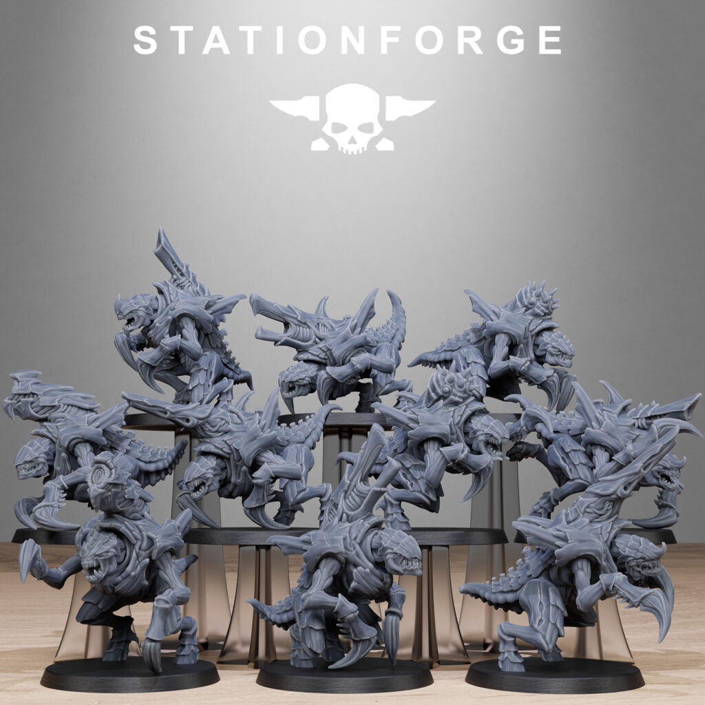 Bio Swarm Karnyxes, proxy miniature, 28mm heroic scale unpainted resin