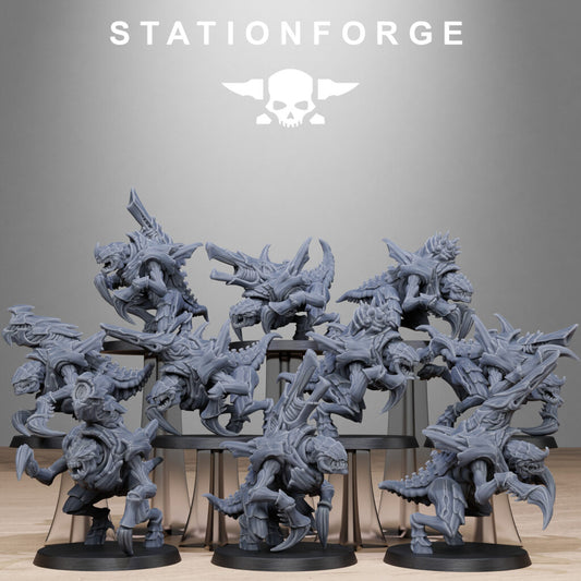 Bio Swarm Karnyxes, proxy miniature, 28mm heroic scale unpainted resin