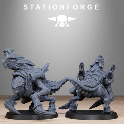 Bio Swarm Karnyxes, proxy miniature, 28mm heroic scale unpainted resin, view 6