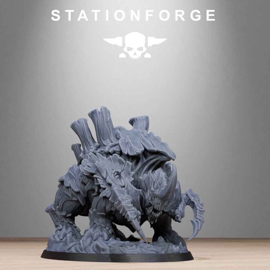 Bio Swarm Klaurax, proxy miniature, 28mm heroic scale unpainted resin, view 4
