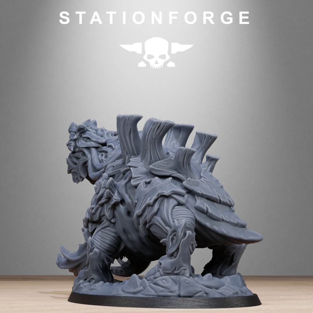Bio Swarm Klaurax, proxy miniature, 28mm heroic scale unpainted resin, view 8