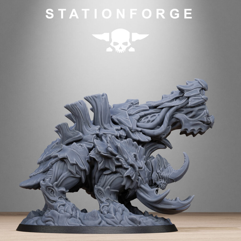 Bio Swarm Klaurax, proxy miniature, 28mm heroic scale unpainted resin, view 9