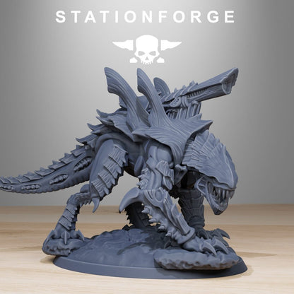 Bio Swarm Predator, proxy miniature, 28mm heroic scale unpainted resin, view 2
