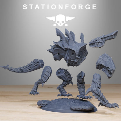 Bio Swarm Predator, proxy miniature, 28mm heroic scale unpainted resin, view 5