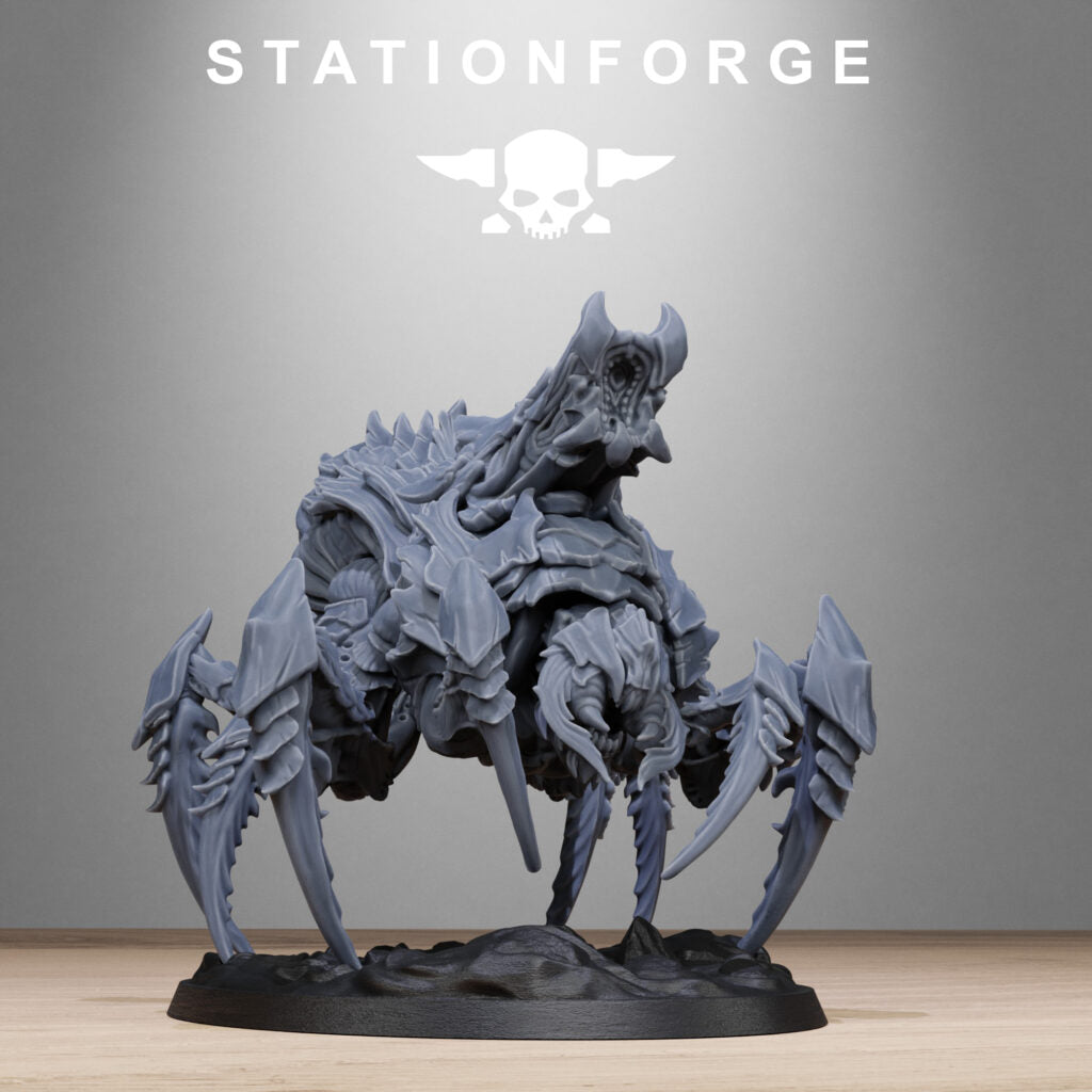 Bio Swarm Silkmaw, proxy miniature, 28mm heroic scale unpainted resin, view 9